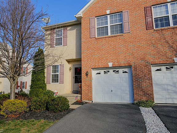 2nd image of 3653 Clauss Dr
