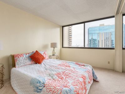 1255 Nuuanu Ave APT E2205, Honolulu, HI, 96817