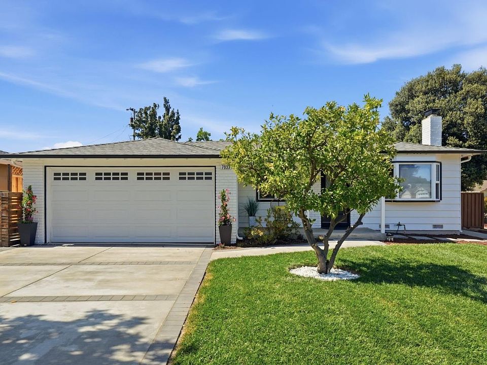 1st image of 7933 Cranberry Cir