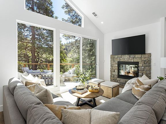 Entry Level ; Fine furnishings, designer details