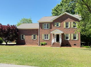 103 Ridgecrest Drive, Mount Olive, NC 28365