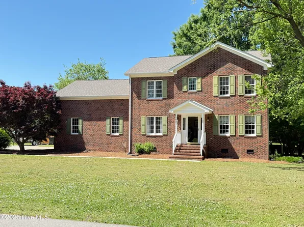 103 Ridgecrest Drive, Mount Olive, NC 28365