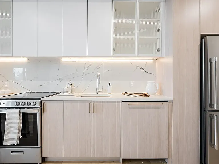 69 Adams St #26C — Photo 3