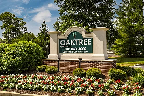 OakTree Apartments Photo 1