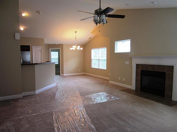 2nd image of 147 Sandrala Dr