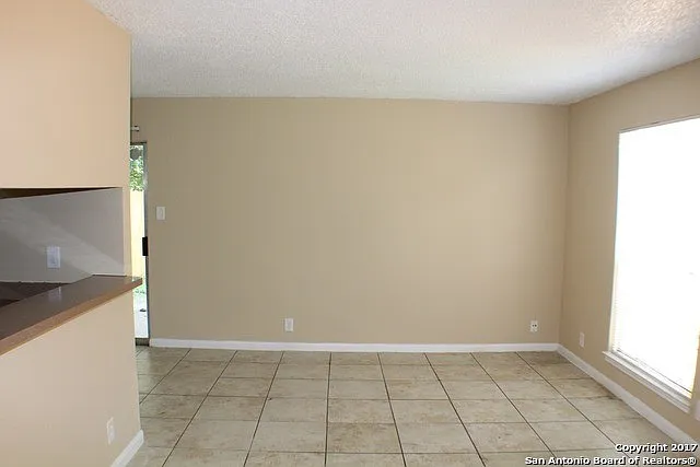 Meadow Field Ave. 5216 — Photo 2