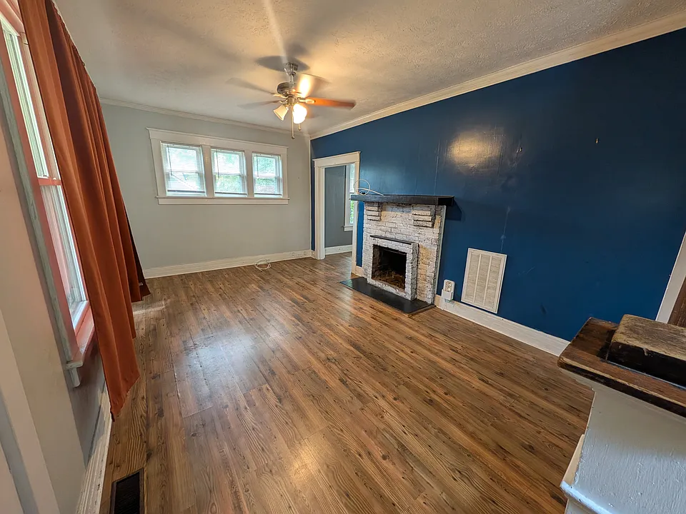 1307 McKinney Ave