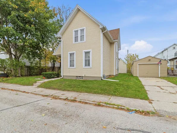 1624 Spruce COURT, Sheboygan, WI 53081
