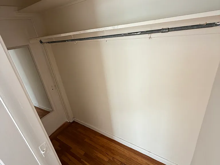 1633 California St #114 — Photo 5