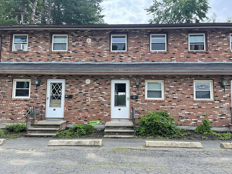 418 Main Street — Photo 19