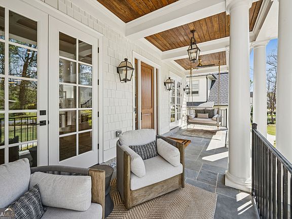 3rd image of 2671 Winding Ln