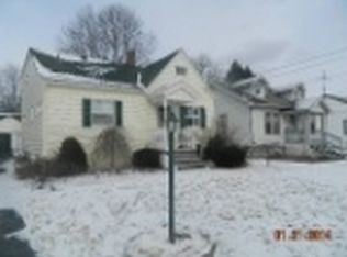 306 W Elizabeth St, New Castle, PA 16105