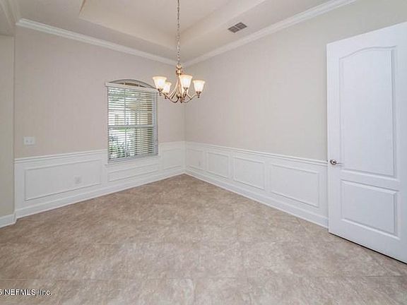 3rd image of 18 Royal Lake Dr #1
