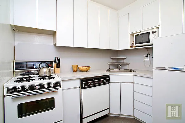 Sold by Halstead Real Estate | media 13