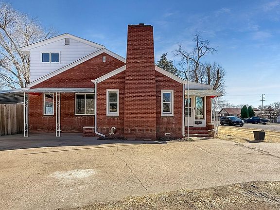 3rd image of 1523 E 9th St