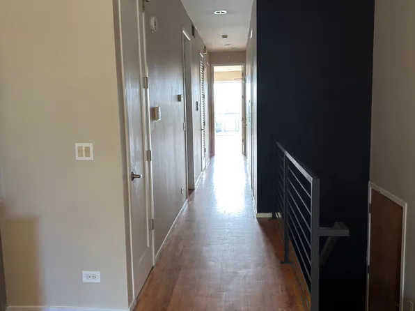 2442 W Madison St #3, Chicago, IL 60612