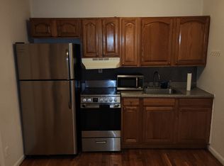 111 Richardson St #1L, Brooklyn, NY 11211