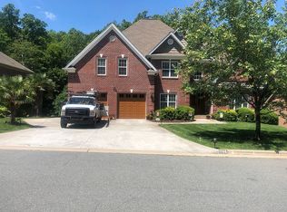 1144 Oakencroft Ct, Lewisville, NC 27023