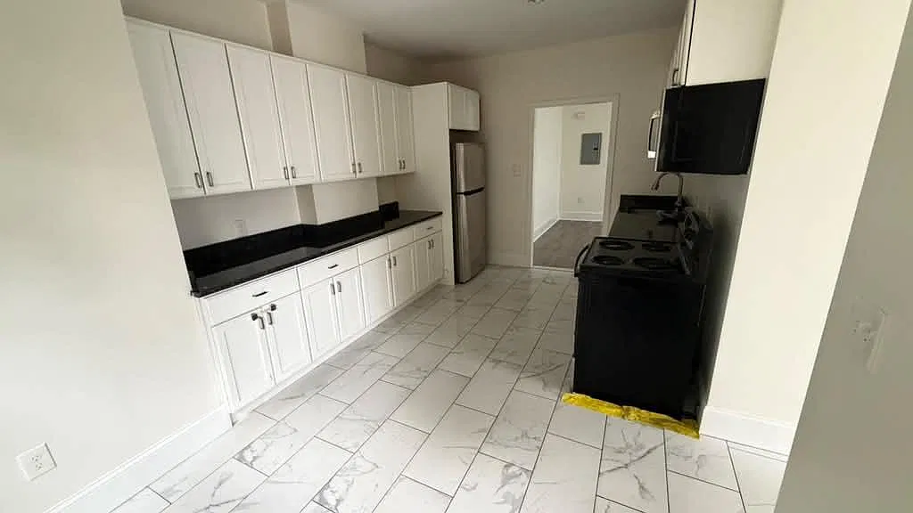 2 bed, $2,200 — Photo 1
