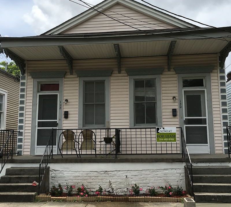 1st image of 130 S Genois St