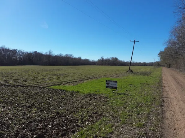 1240 Willow Lake Rd, Jonesville, LA 71343