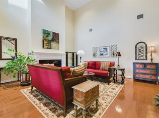 1155 Enclave Sq E, Houston, TX 77077