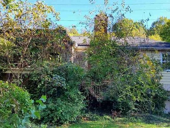 2nd image of 739 Greenmound Rd