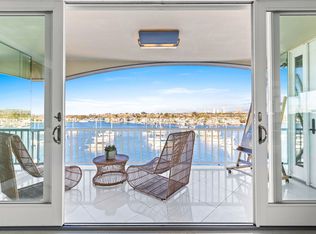 310 Fernando St APT 410, Newport Beach, CA 92661