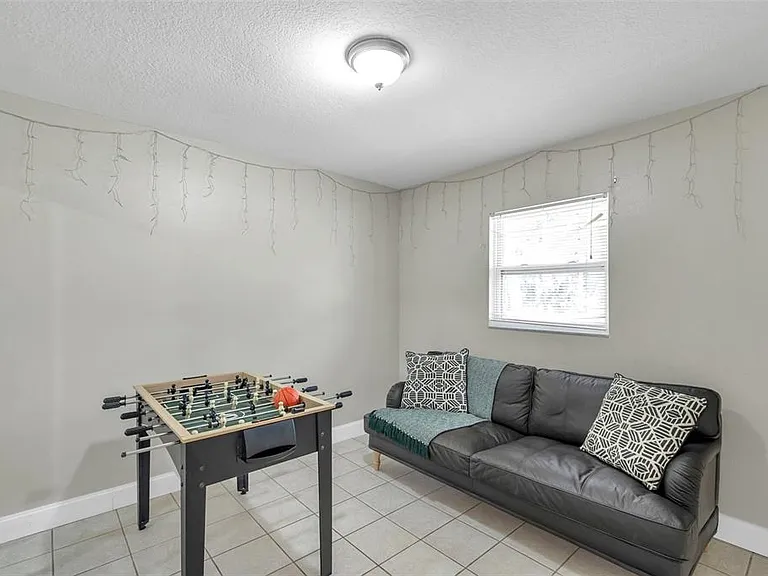 3371 N Bay Ave — Photo 20