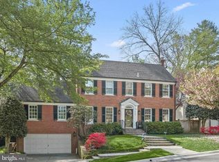 5706 Rockmere Dr, Bethesda, MD 20816