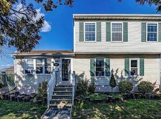 445 Windsor Rd, Atlantic City, NJ 08401