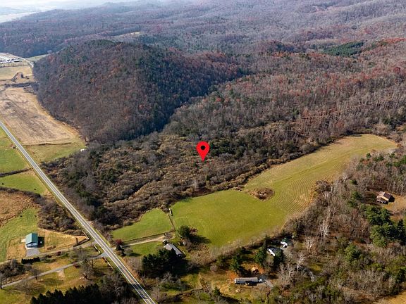 2nd image of 12322 Jackson River Rd