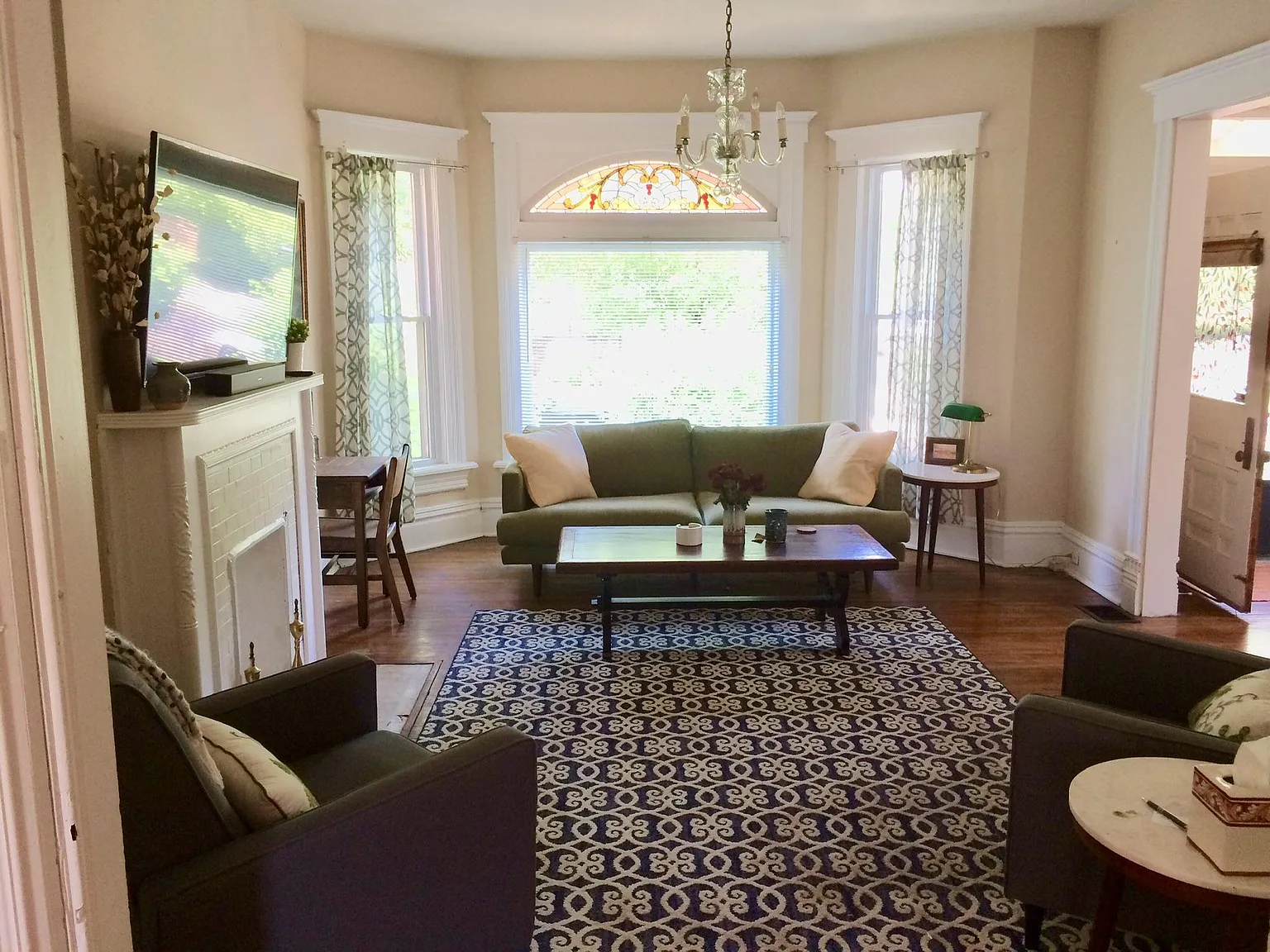 615 Franklin Ave — Photo 4