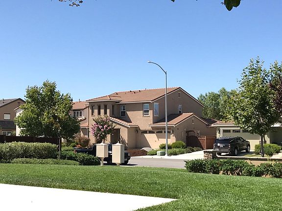 2nd image of 485 Bel Air Way
