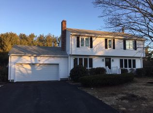 11 Flintlock Rd, Sharon, MA 02067