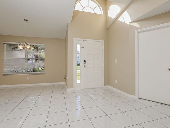 5th image of 739 Pond Pine Ct