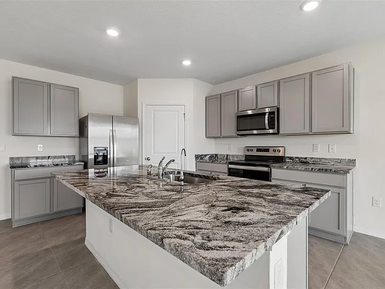 8454 Ender Hills Dr — Photo 15