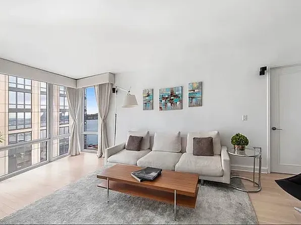 80 Riverside Blvd APT 12N, New York, NY 10069