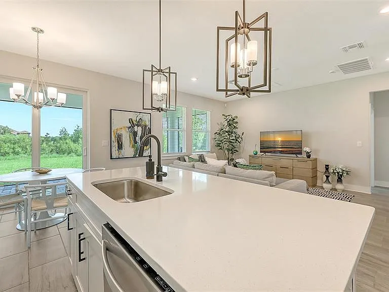 491 Daylily Blvd — Photo 15