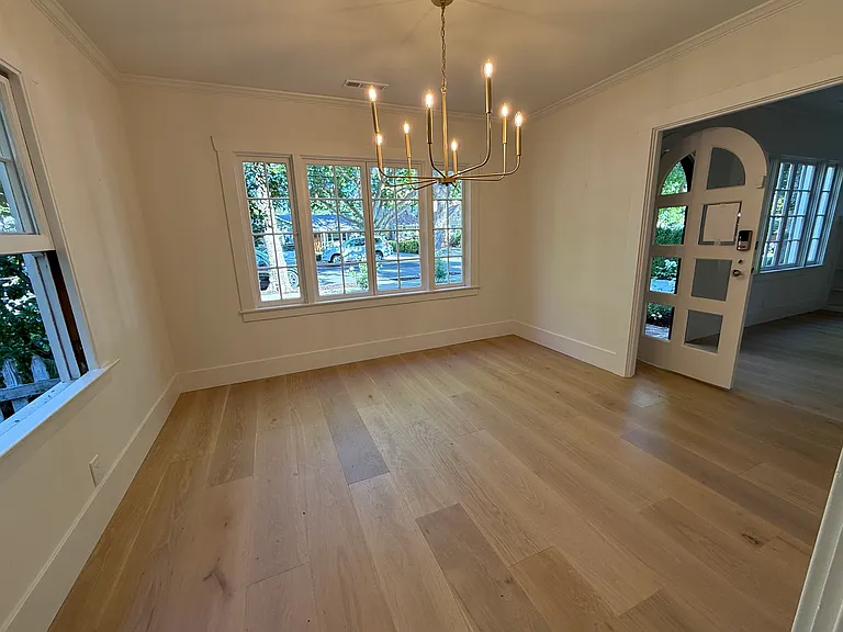 360 Stanford Ave — Photo 3