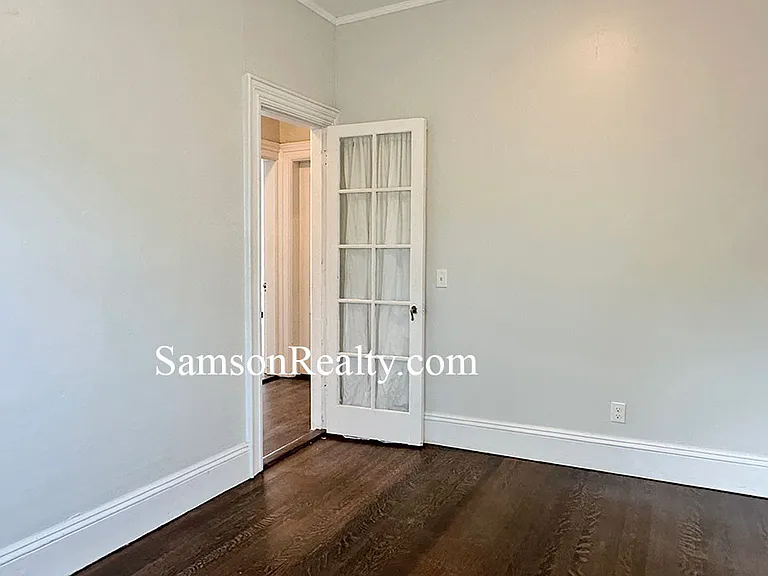 150 Brown St #B — Photo 7