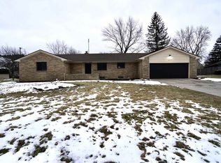 4817 Christofer Ln, Fort Wayne, IN 46806