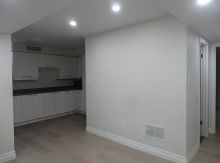 116 Regina Ave #0, Toronto, ON M6A1R7