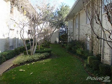5th image of 6341 Diamond Head Cir APT C