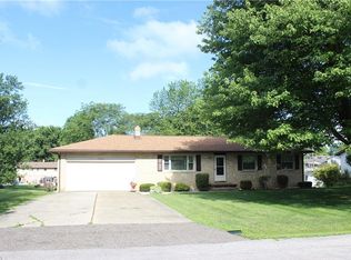 7269 Rolling Ridge Rd NE, Canton, OH 44721