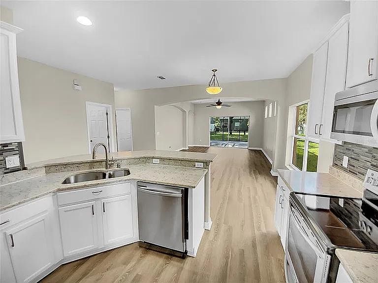 2nd image of 14727 Sweet Acacia Dr