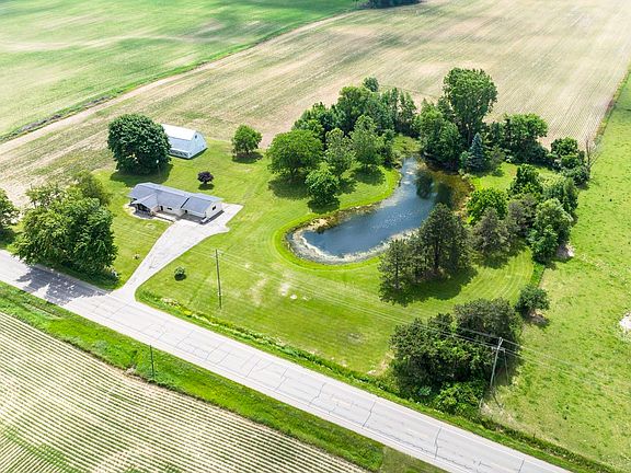 2nd image of 3100 Deckerville Rd