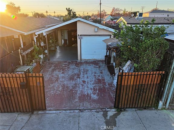 2nd image of 10313 Gorman Ave