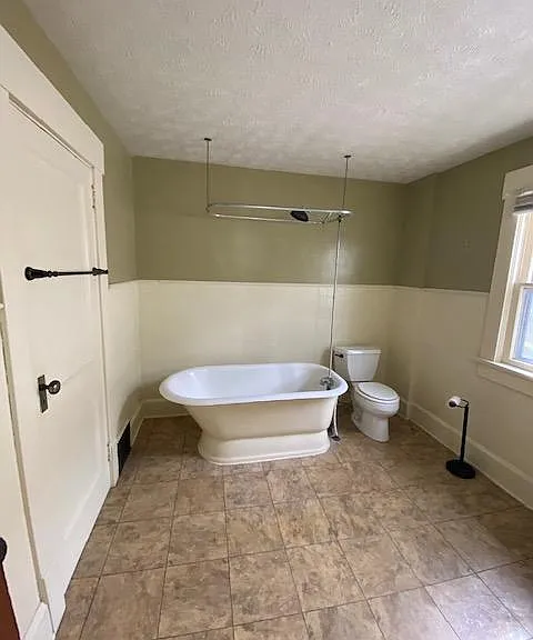2822 Rosewood Pl NW — Photo 24