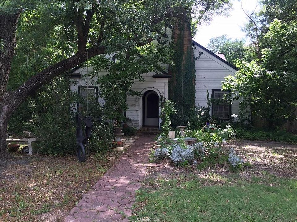 1st image of 1006 S Magnolia St